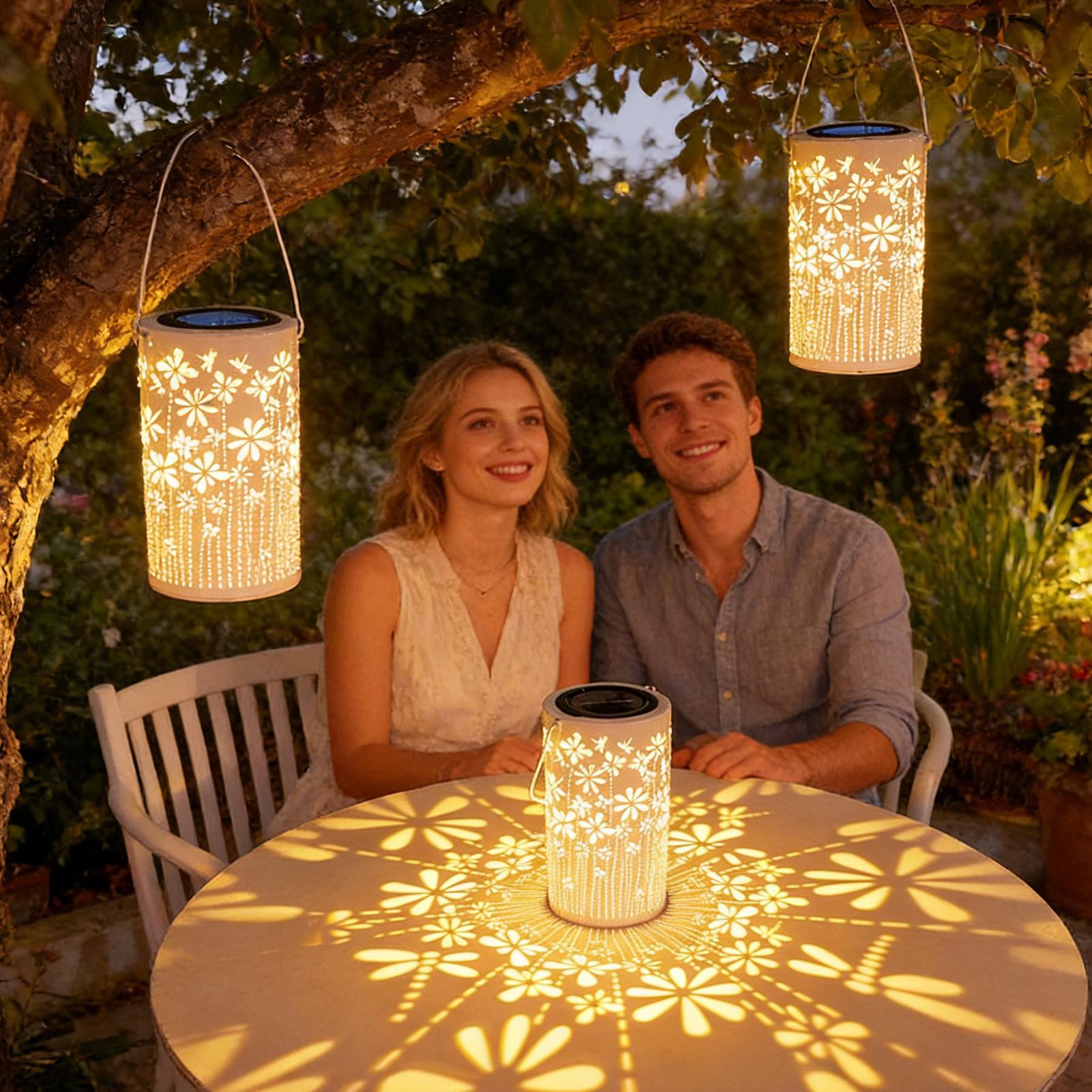 Solar Lanterns Colorful Metal  - Outdoor Lighting Pathway 评论和价格