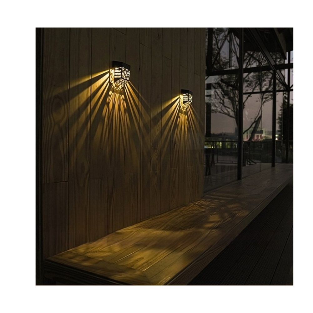 Solar Powered LED Garden Fence - Outdoor Lighting Pathway 评论和价格
